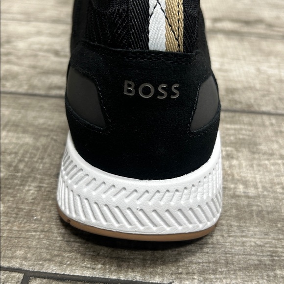 BOSS Men's Black Sneakers Titanium Runn in Black / Beige / Charcoal New - Picture 5 of 5